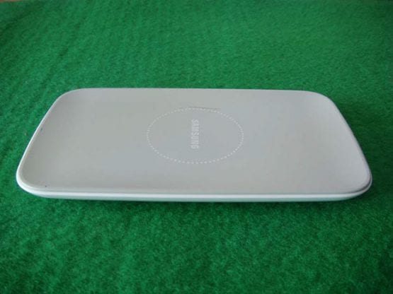 Samsung Galaxy S3 e Kablosuz Sarj Geliyor 02