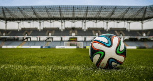 Android en iyi futbol oyunları, android için en iyi futbol oyunu, android en güzel futbol oyunları.